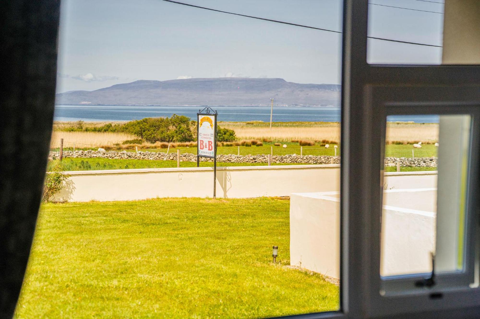 Bertra House B&B Westport Bagian luar foto