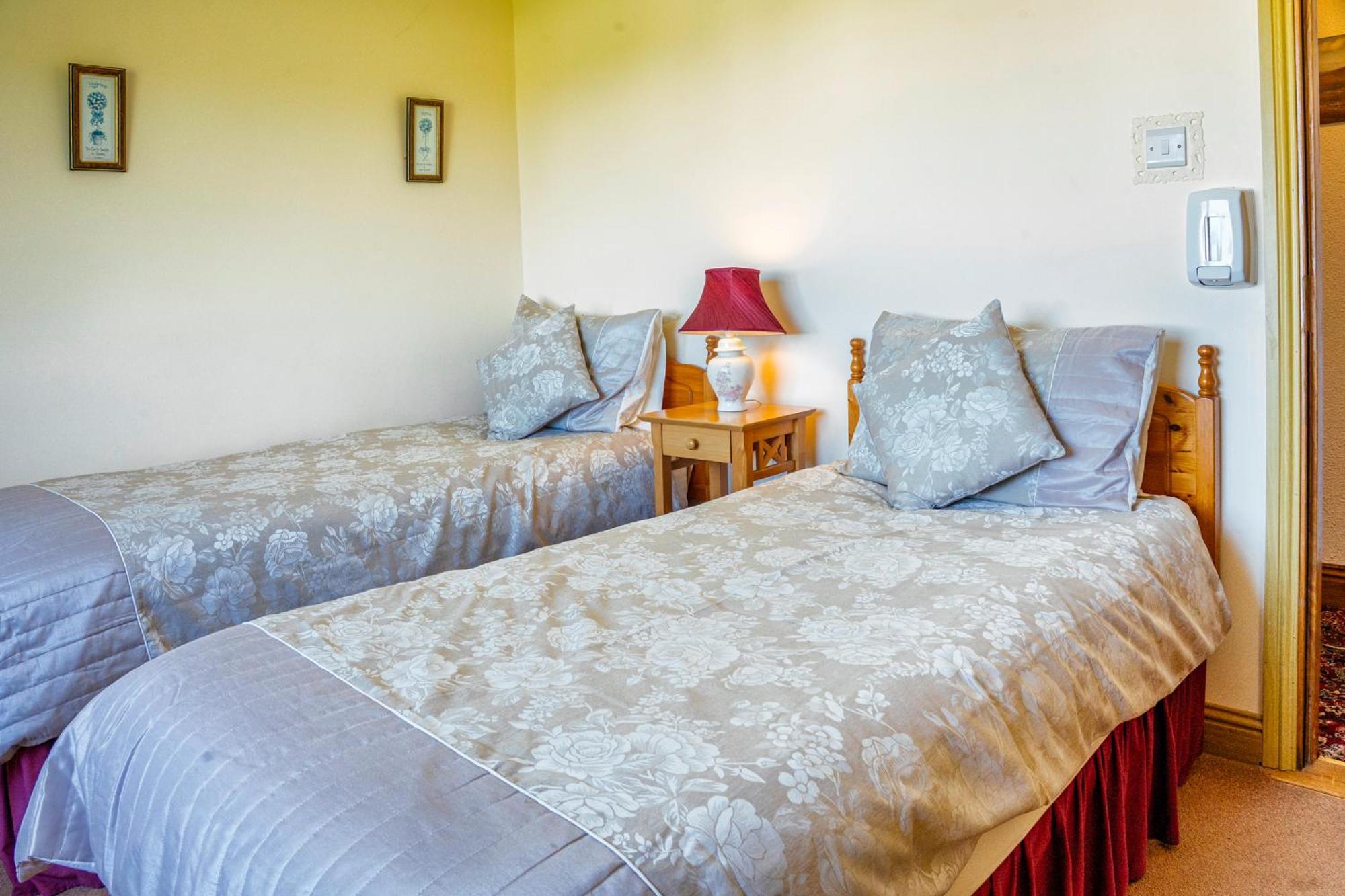 Bertra House B&B Westport Bagian luar foto