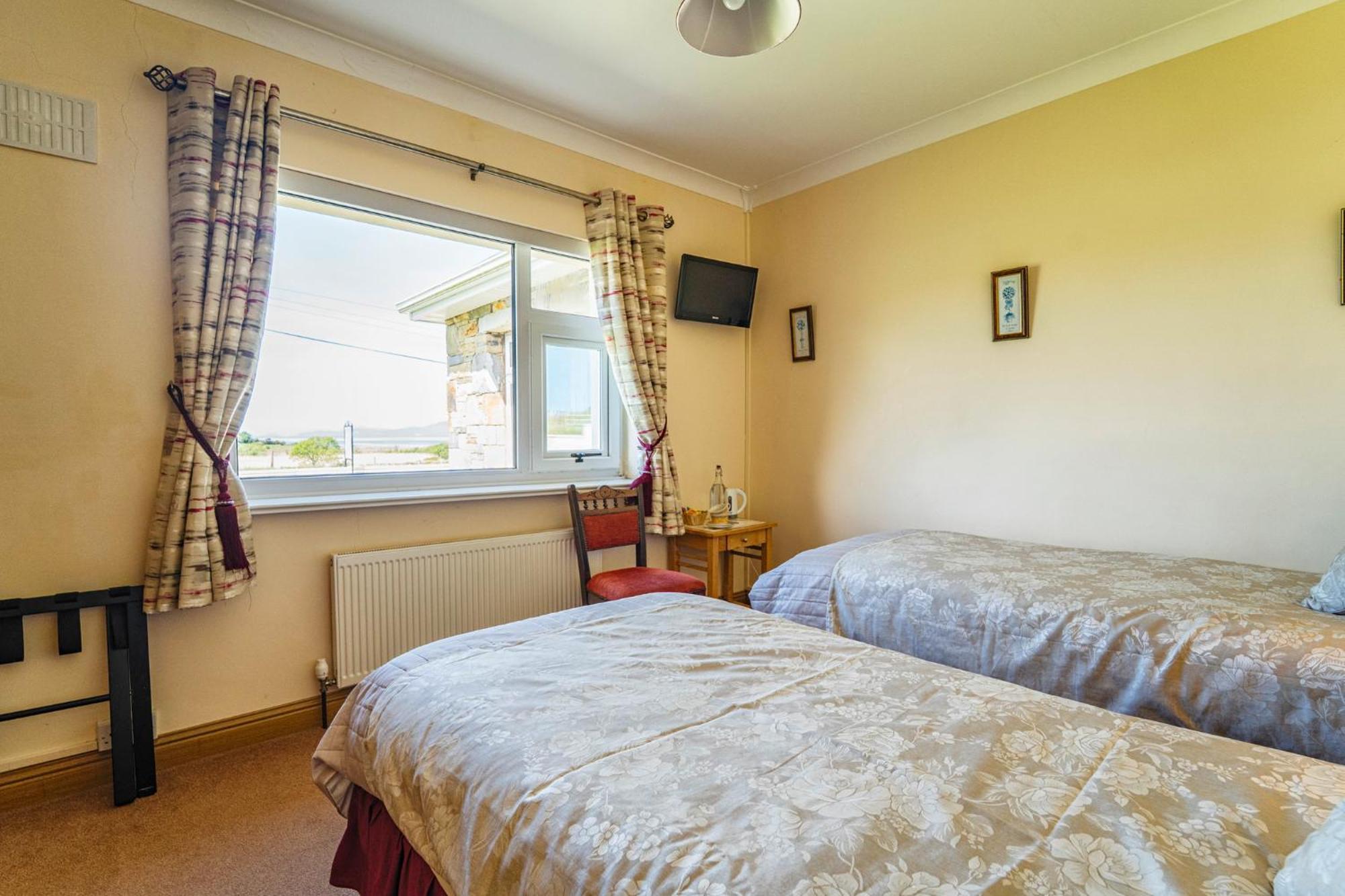 Bertra House B&B Westport Bagian luar foto